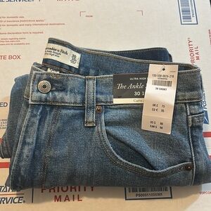 NWT The Ankle Straight Ultra High Rise- 30 SHORT